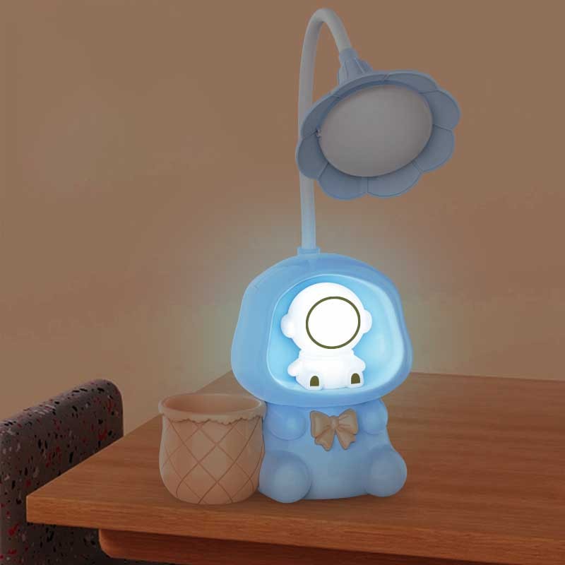 Rabbit Flower Table Lamp - Image 3